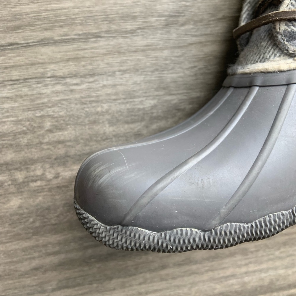 Sperry Grey Plaid Winter Booties - Picture 13 of 13